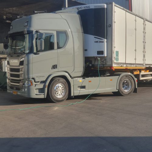 משאית ופעילות הובלה בקירור של זנגריה מאהר — תמונה 17